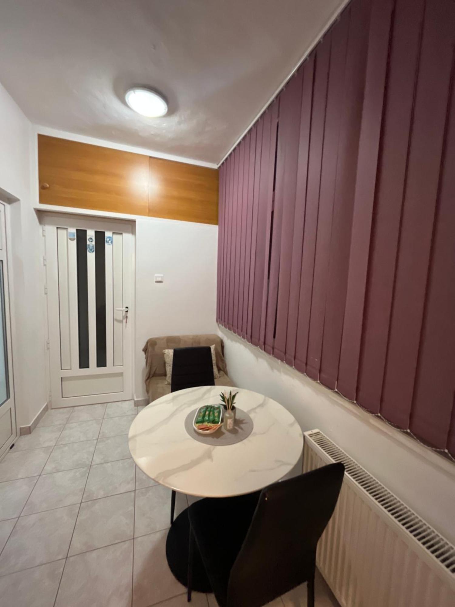 Apartmani Frane Tribunj  Ngoại thất bức ảnh